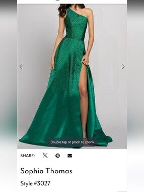 One-Shoulder Sparkle Evening Gown in Emerald Green